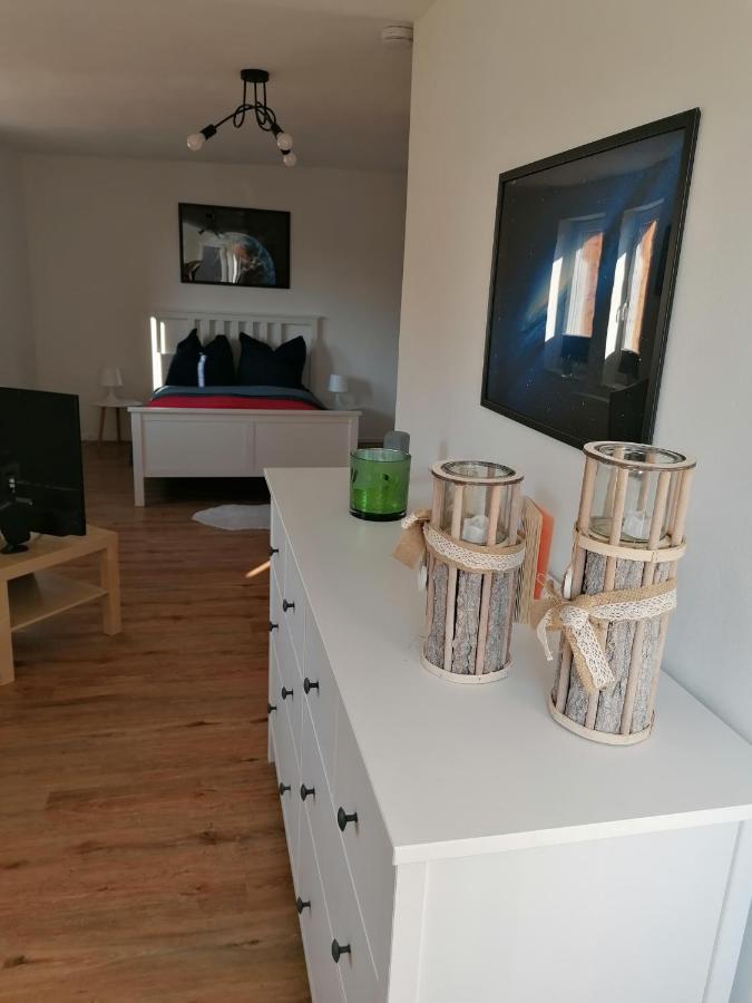 Fewo Im Lehm-Fachwerkhaus Erfurt Mit 3 Einzelnen Schlafzimmern Je Mit Tv Exteriör bild